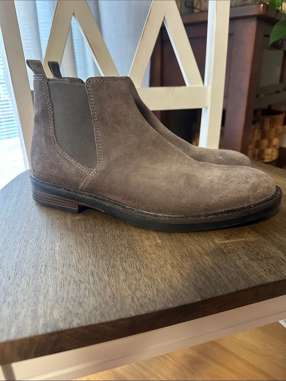 Clarks Men's Suede Chukka Boots in Taupe Gray